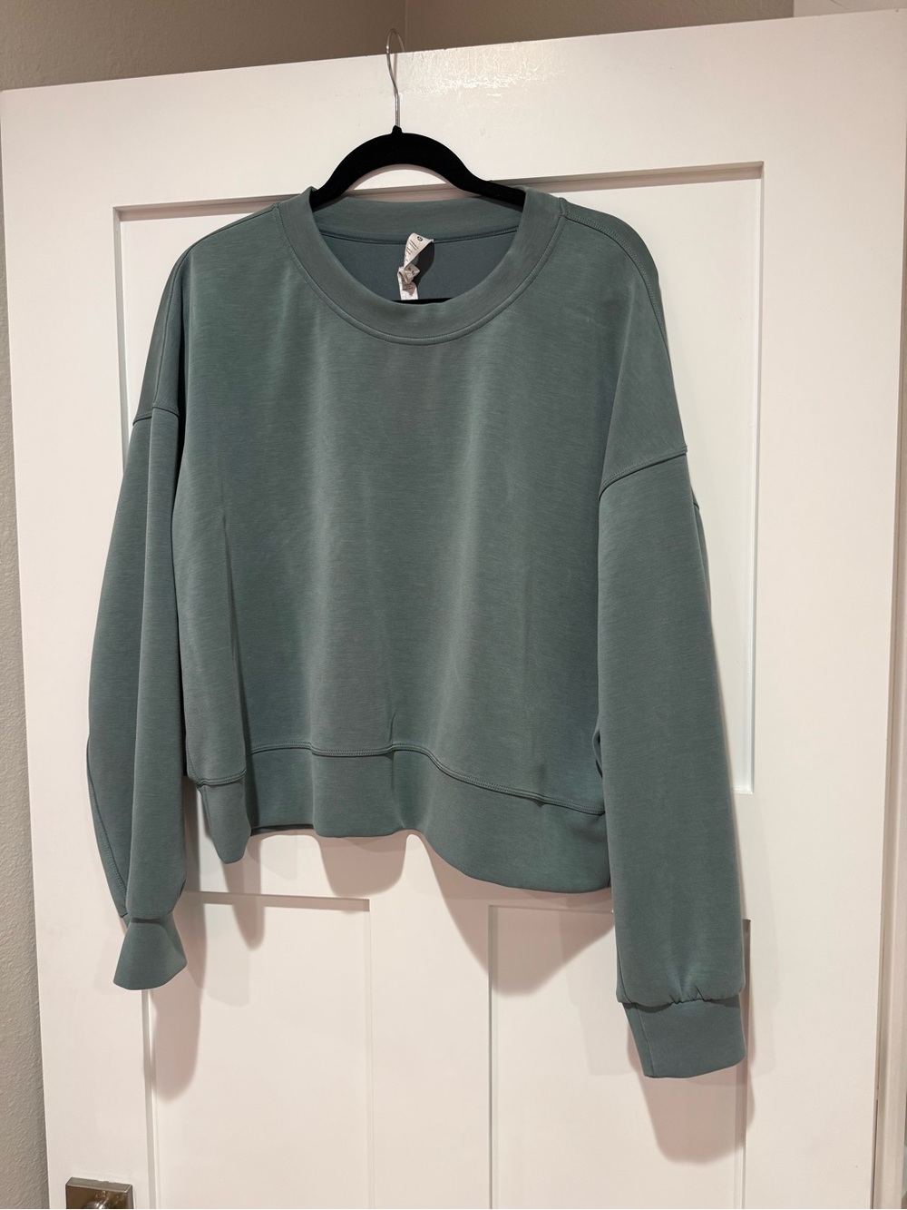 Lululemon Softstreme Perfectly Oversized Cropped Crew
